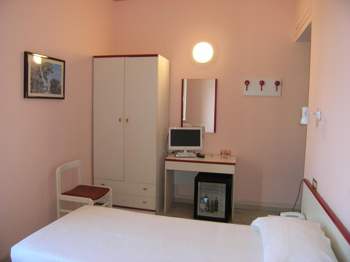 Elba Hotel روزينيانو سولفاي المظهر الخارجي الصورة